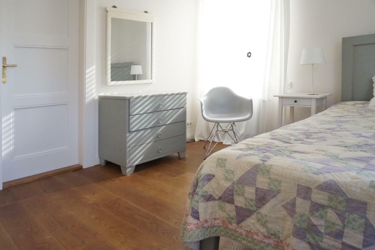 Embassy Row Bnb Zagreb Bagian luar foto